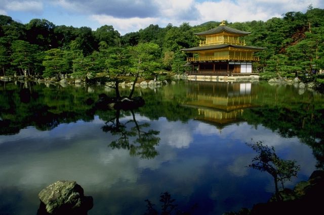 japanlake.jpg